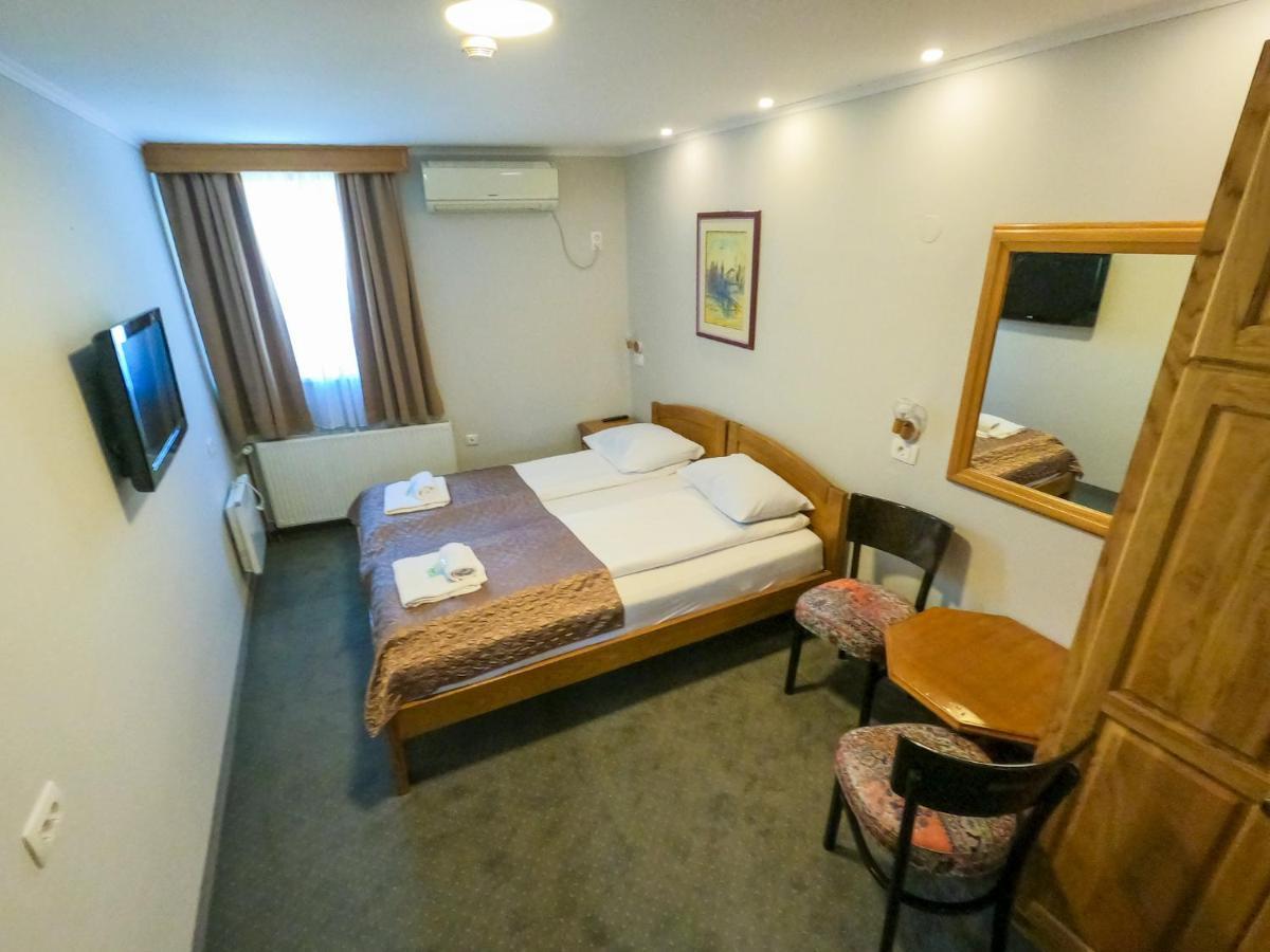 Pansion Stari Grad Saraievo Exterior foto